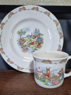 Vintage 1936 Royal Doulton